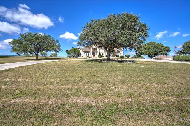 5539 River Trail Dr, Robstown, TX 78380