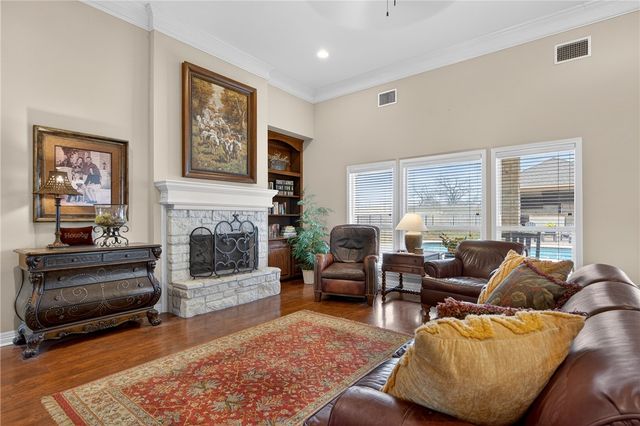 5539 River Trail Dr, Robstown, TX 78380