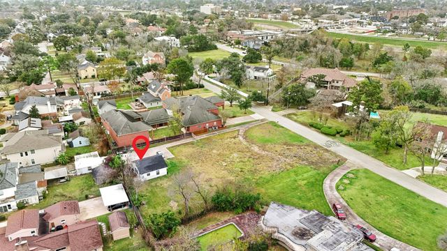 3922 Roseneath Drive, Houston, TX 77021