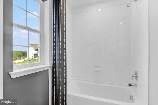 266 ANCONAS BLVD, Martinsburg, WV 25403