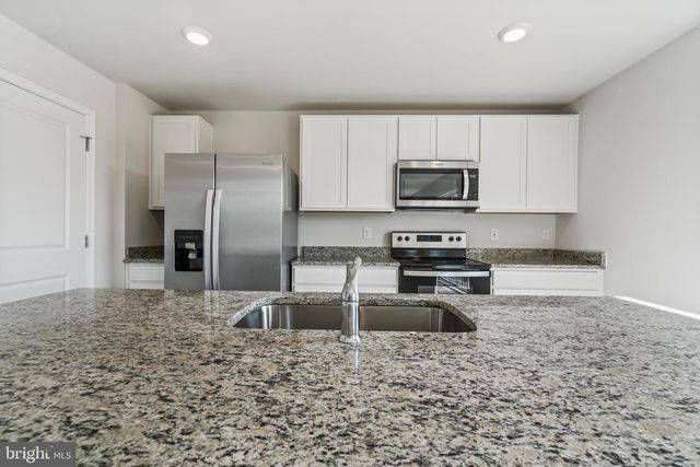 266 ANCONAS BLVD, Martinsburg, WV 25403