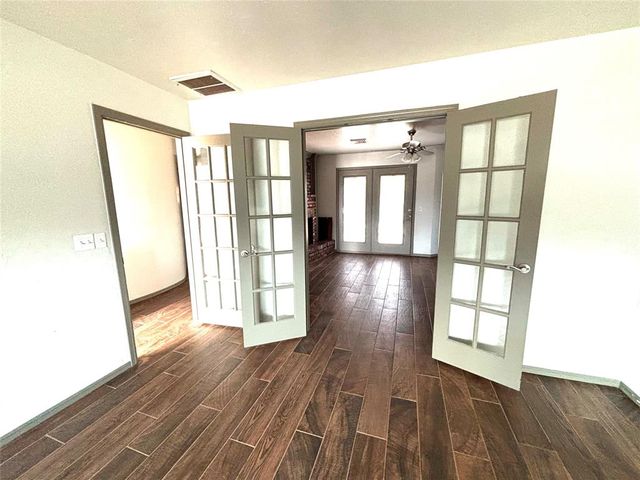 3301 NW 64th Street, Oklahoma City, OK 73116