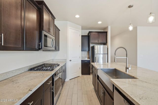 5533 W WALATOWA Street, Phoenix, AZ 85041