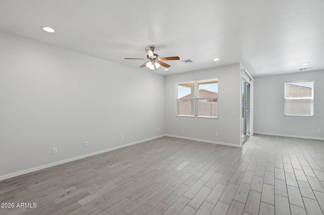 5533 W WALATOWA Street, Phoenix, AZ 85041