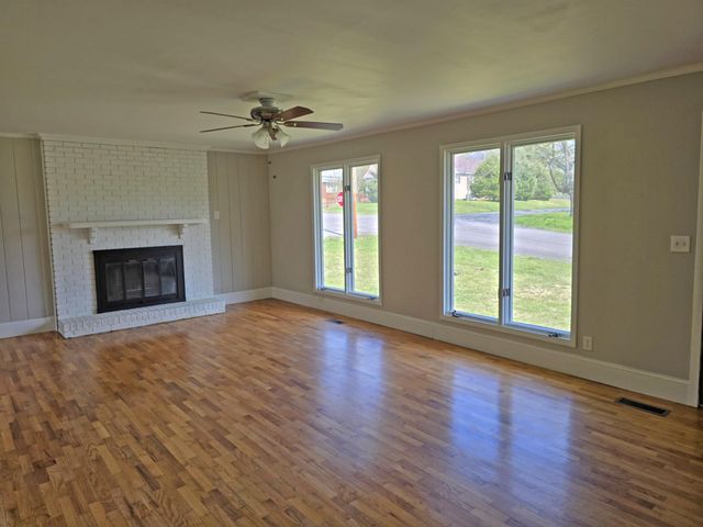 1500 Washington Avenue, Etowah, TN 37331