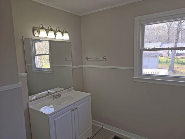 1500 Washington Avenue, Etowah, TN 37331