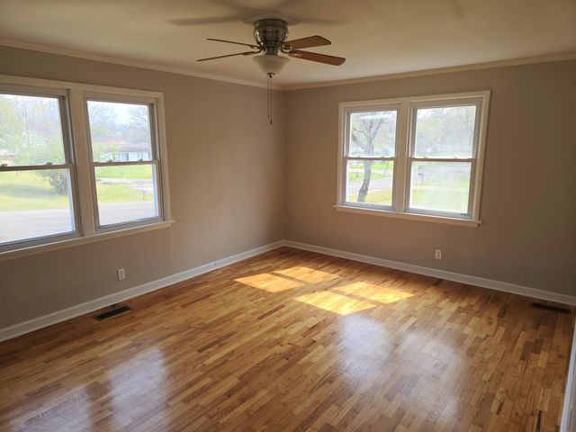1500 Washington Avenue, Etowah, TN 37331