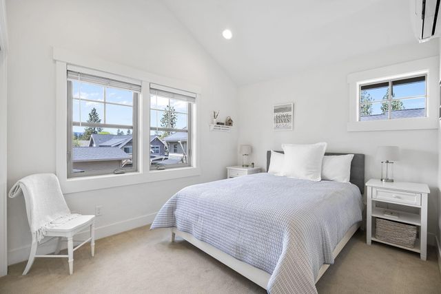 1583 NW William Clark Street # 15, Bend, OR 97703