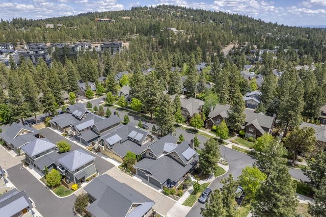 1583 NW William Clark Street # 15, Bend, OR 97703