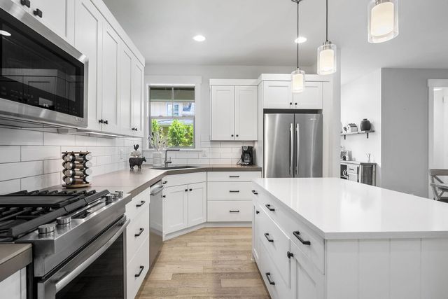 1583 NW William Clark Street # 15, Bend, OR 97703