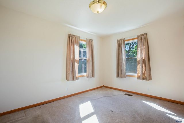 231 E ST ANDREW, Rapid City, SD 57701