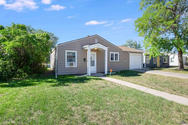 231 E ST ANDREW, Rapid City, SD 57701