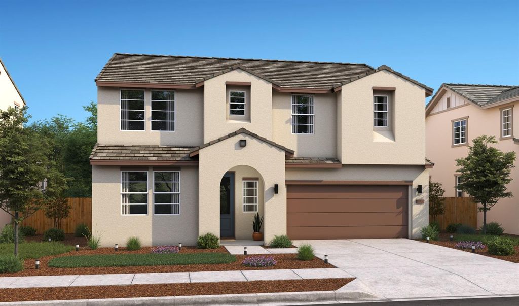 1051 Redwood Glen Ave, Galt, CA 95632