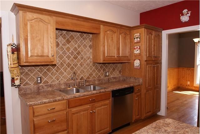 83 Rutledge Falls Rd, Tullahoma, TN 37388