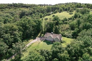 678 Plass Road, Pleasant Valley, NY 12569