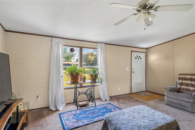 428 Pennell Road, Sherman, TX 75090