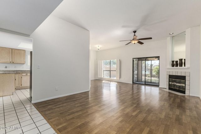 4053 E SUNNYSIDE Drive, Phoenix, AZ 85028