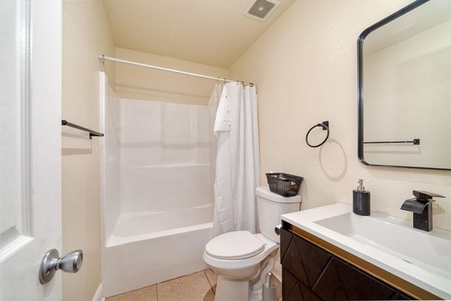 4723 Campanella Drive N, Theodore, AL 36582