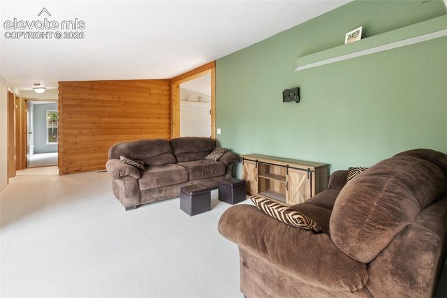 350 Brooks Lane, Woodland Park, CO 80863