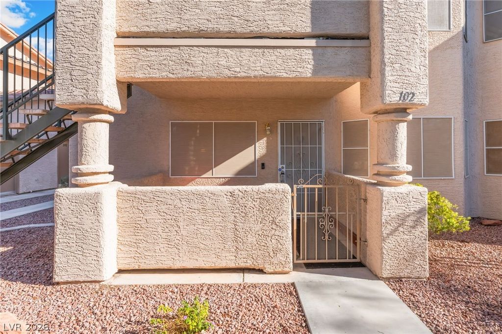 1305 Markwood Circle 102, Las Vegas, NV 89128 — photo 4