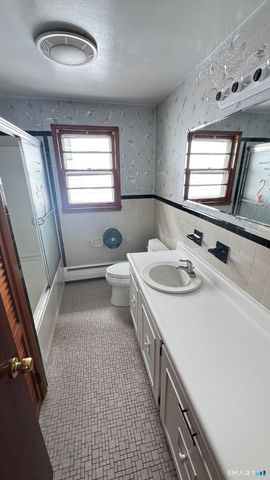 156 Putnam Avenue, Hamden, CT 06517