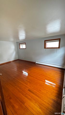 156 Putnam Avenue, Hamden, CT 06517