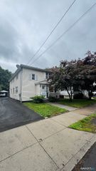 156 Putnam Avenue, Hamden, CT 06517