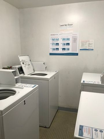 124 Central Ave 44, Lynn, MA 01901