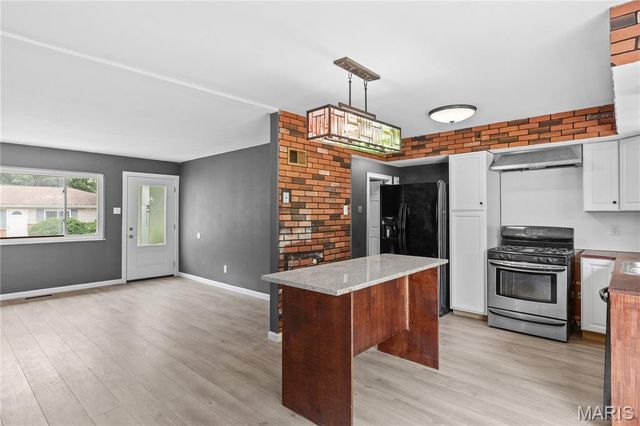 3 Petersburg Court, Arnold, MO 63010