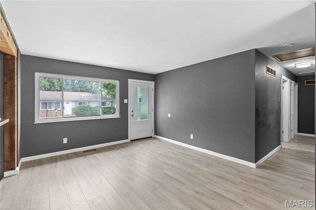 3 Petersburg Court, Arnold, MO 63010