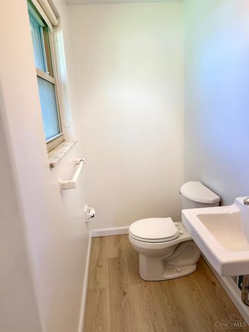 3642 Woodsong Drive, Cincinnati, OH 45251
