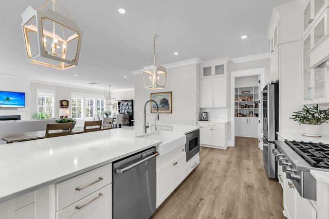 3582 Clambank Drive, Mount Pleasant, SC 29466