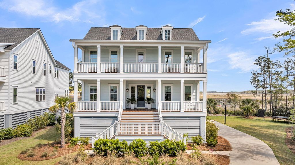 3582 Clambank Drive, Mount Pleasant, SC 29466