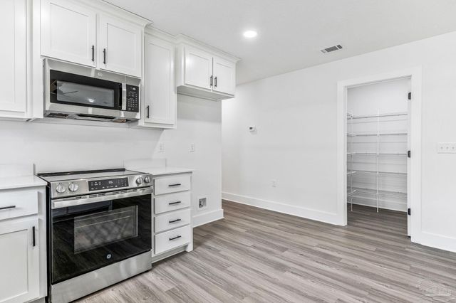 412 Bremen Ave, Pensacola, FL 32507