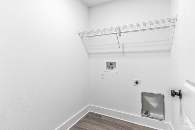 412 Bremen Ave, Pensacola, FL 32507