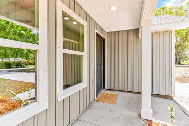 412 Bremen Ave, Pensacola, FL 32507