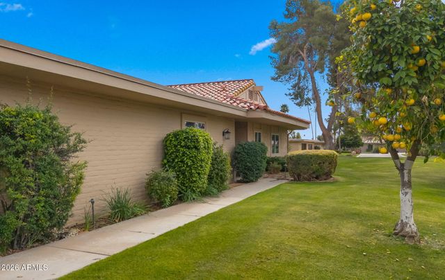 7801 E San Carlos Road, Scottsdale, AZ 85258