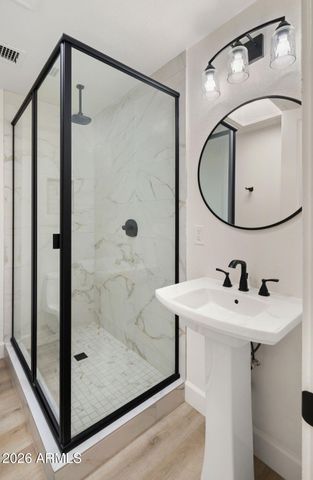 7801 E San Carlos Road, Scottsdale, AZ 85258