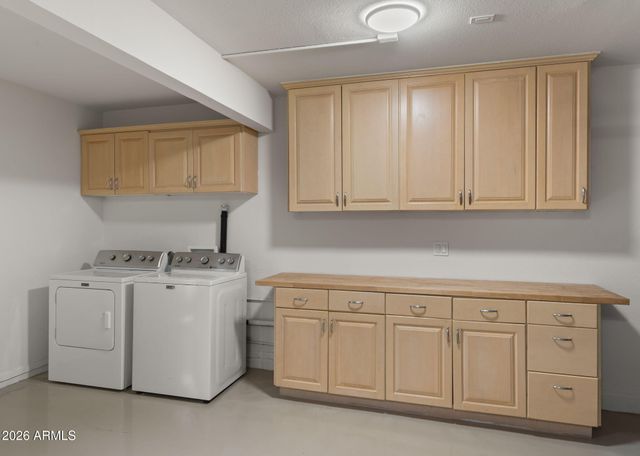 7801 E San Carlos Road, Scottsdale, AZ 85258