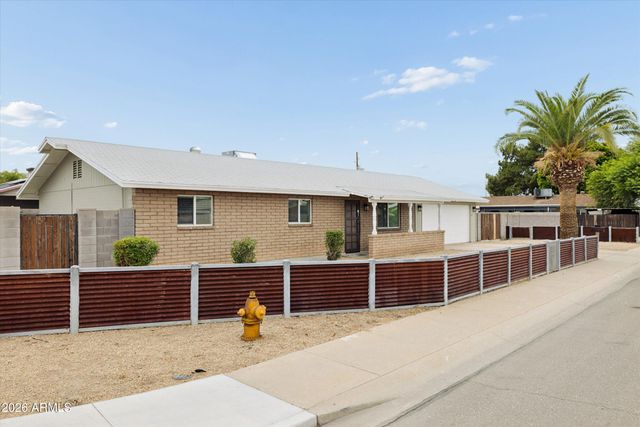 2265 W BOSTON Street, Chandler, AZ 85224
