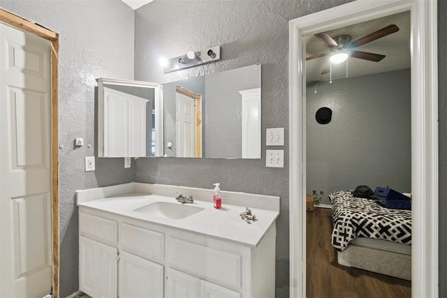 29049 Oilfield Trash Road, Newalla, OK 74857