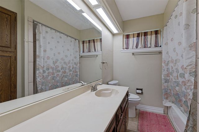 905 Ridgewood Terrace, Arlington, TX 76012