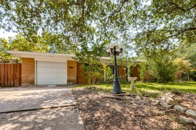 905 Ridgewood Terrace, Arlington, TX 76012