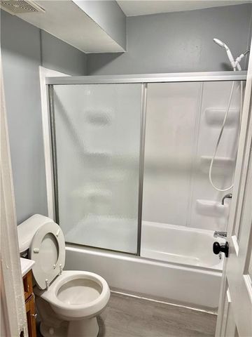 10031 E Wilson Road, Independence, MO 64053