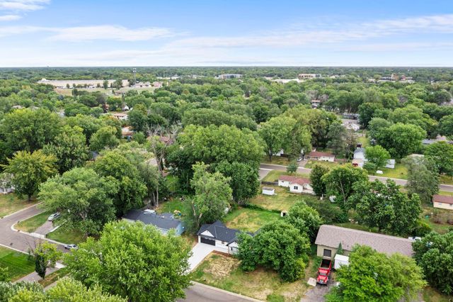 9931 Quince Street NW, Coon Rapids, MN 55433