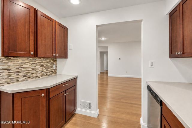 127 Evergreen Court, Freehold, NJ 07728