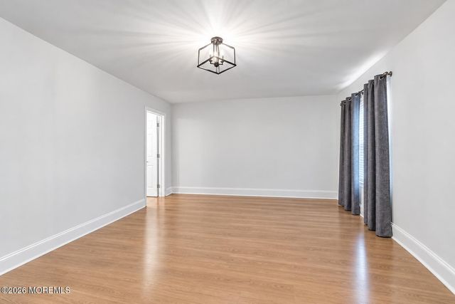 127 Evergreen Court, Freehold, NJ 07728