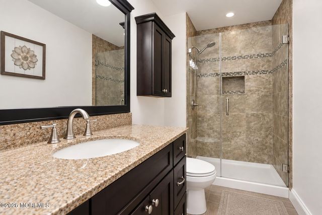 127 Evergreen Court, Freehold, NJ 07728