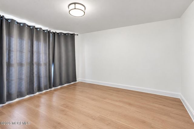 127 Evergreen Court, Freehold, NJ 07728