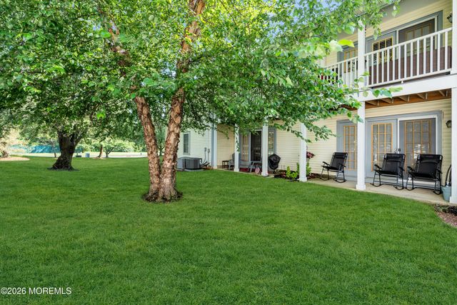 127 Evergreen Court, Freehold, NJ 07728